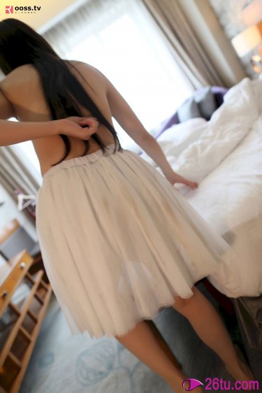 ysl口红水蜜桃色号8223